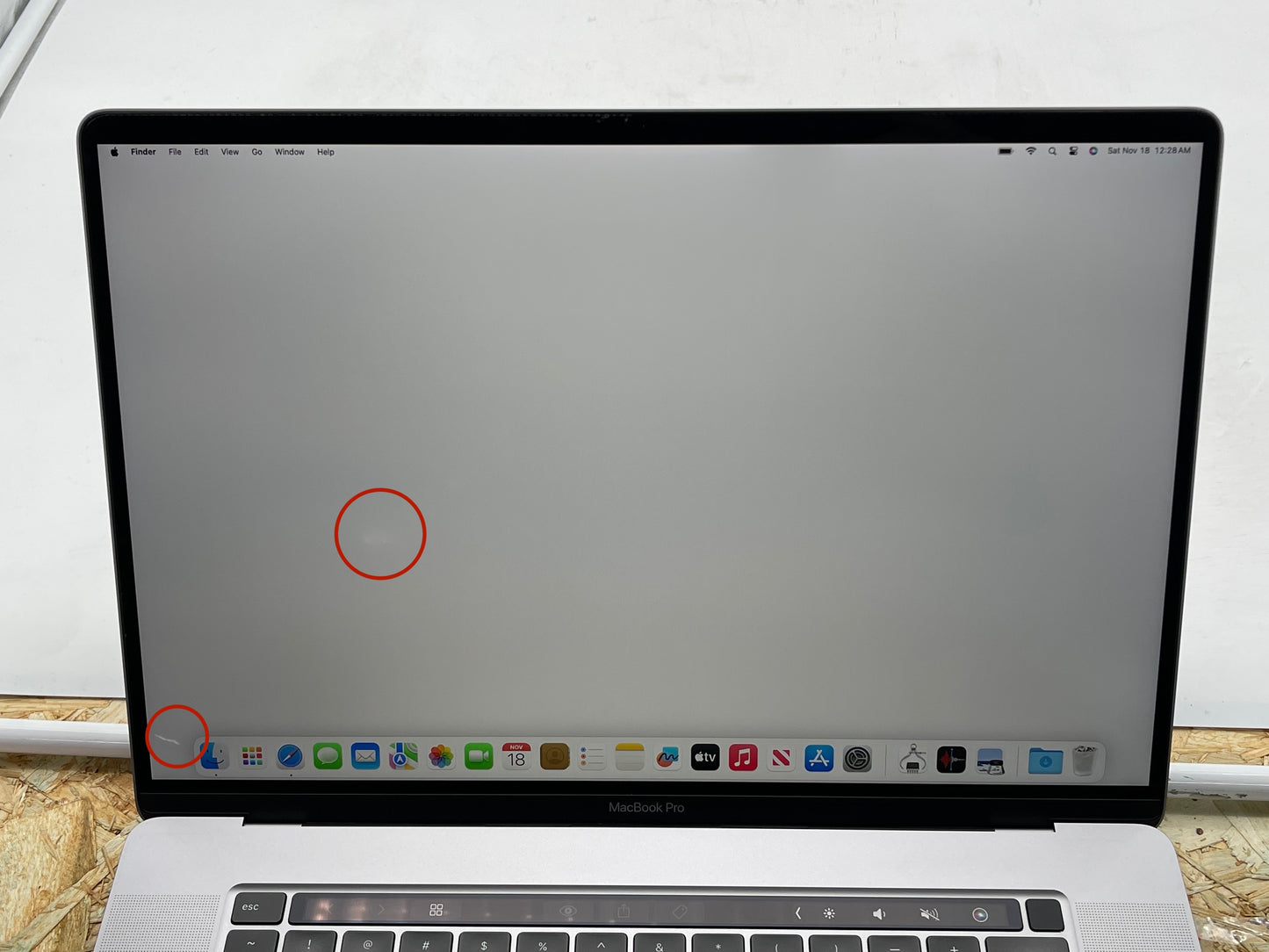 Apple 2019 16" MacBook Pro 2.6GHz i7 16GB RAM 512GB SSD RP5300M 4GB - Good