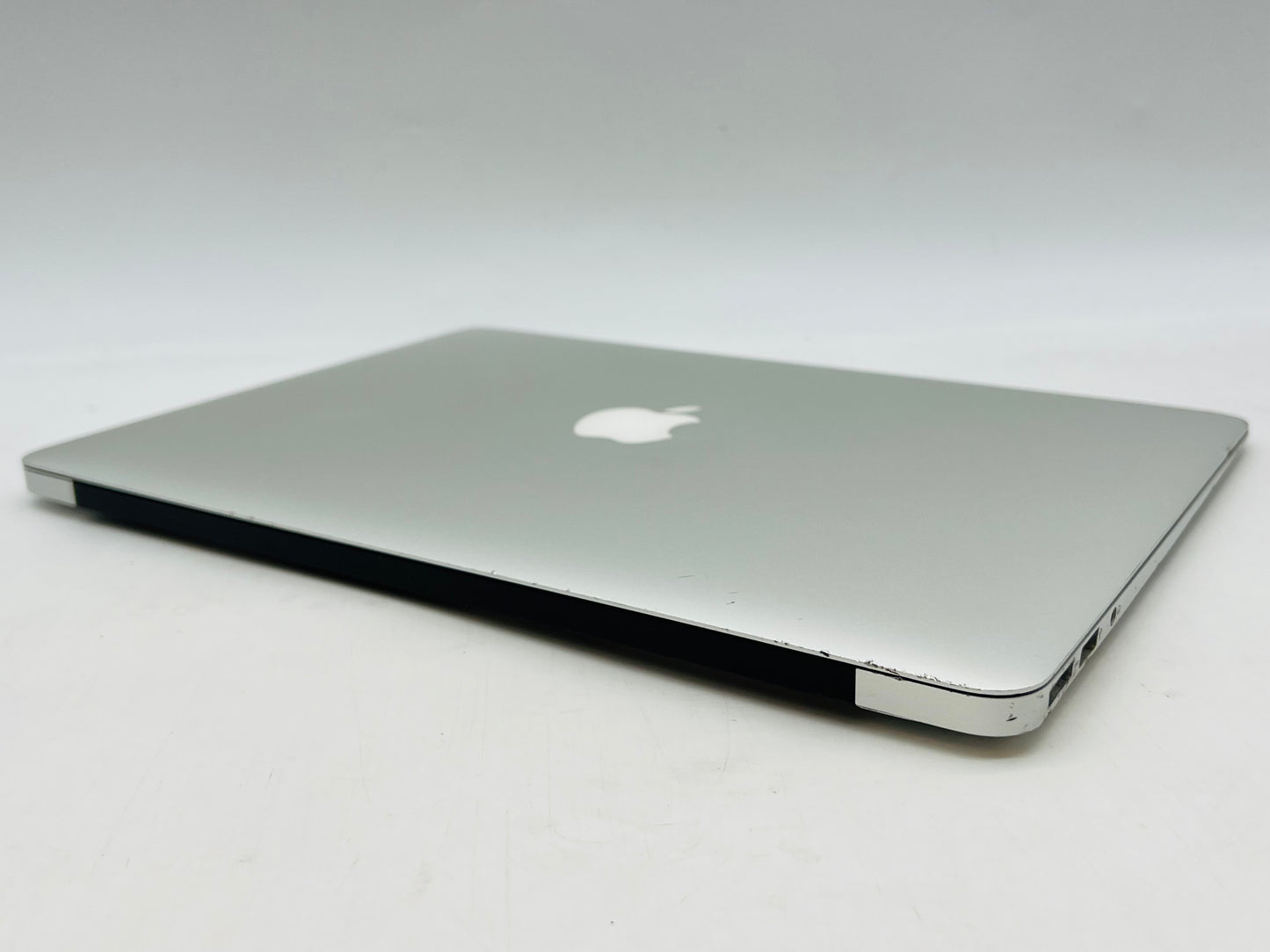 Apple 2017 MacBook Air Retina 1.8GHz i5 8GB RAM 128GB SSD IHG6000 - Grd D