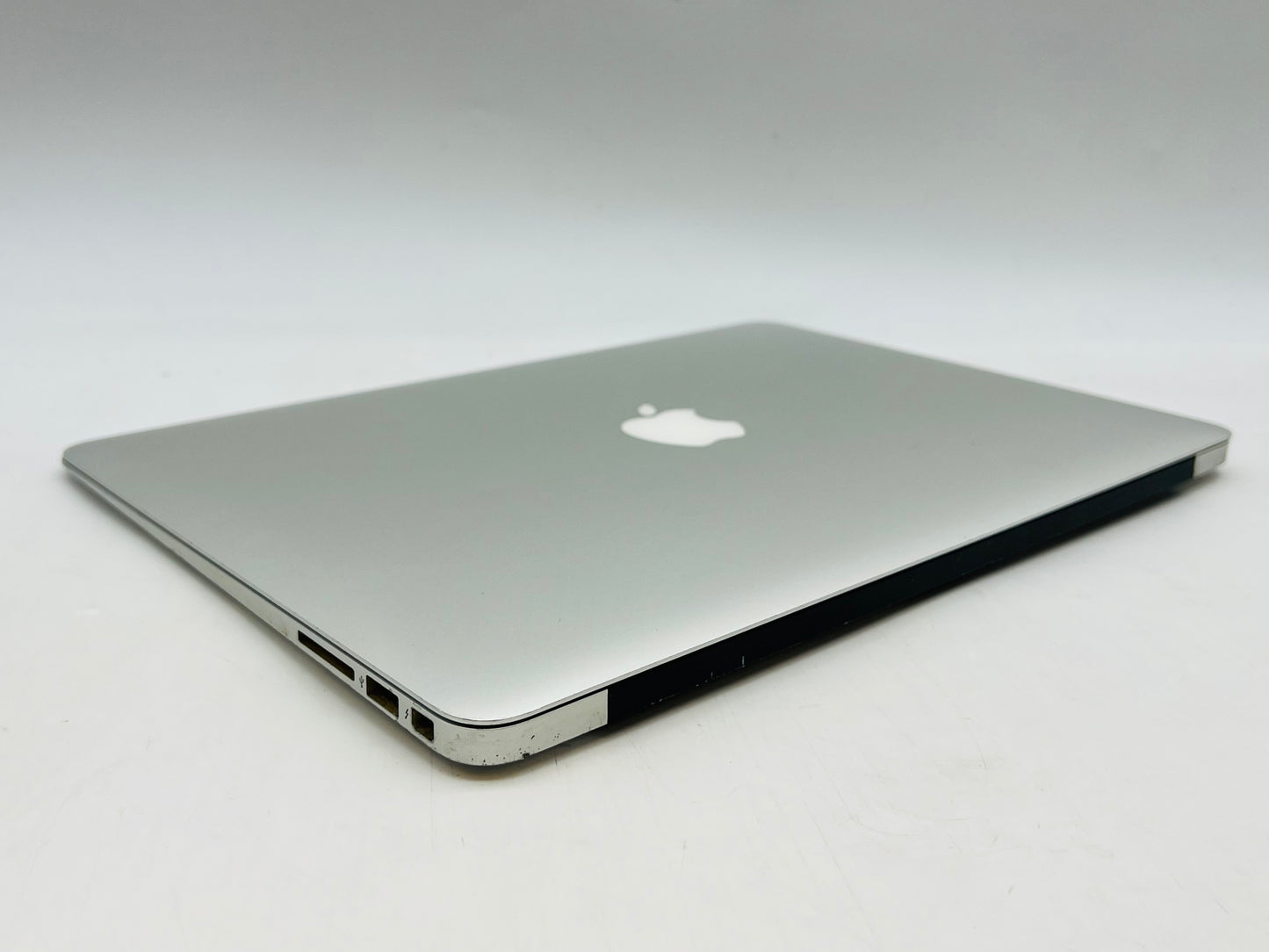 Apple 2015 MacBook Air Retina 1.6GHz i5 8GB RAM 256GB SSD IHG6000 - Read