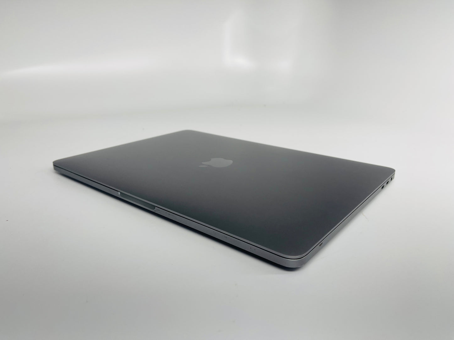 Apple 2018 Macbook Pro 13" 2.3 GHz Quad Core i5 8GB 512GB SSD UHD 655