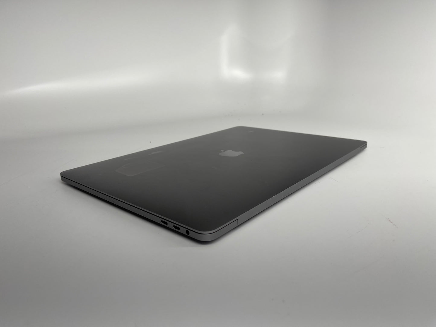 Apple 2017 Macbook Pro 15" 2.8 GHZ Quad Core i7 16GB 256GB SSD RP 555