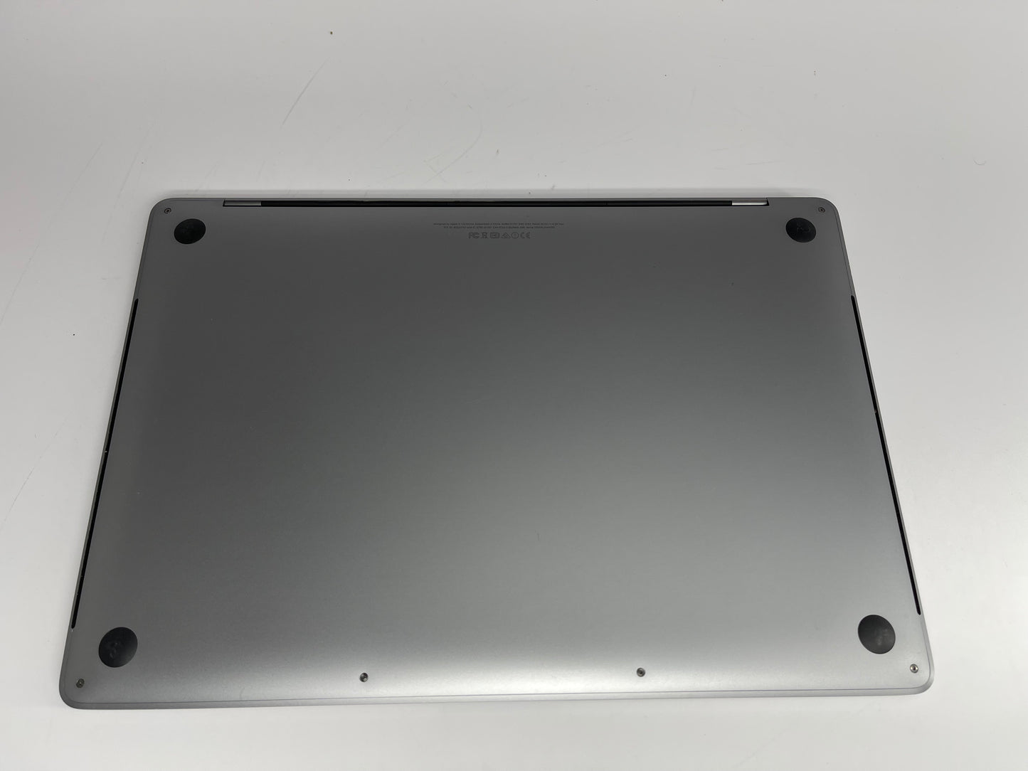 Apple 2017 Macbook Pro 15" 2.8 GHZ Quad Core i7 16GB 256GB SSD RP 555