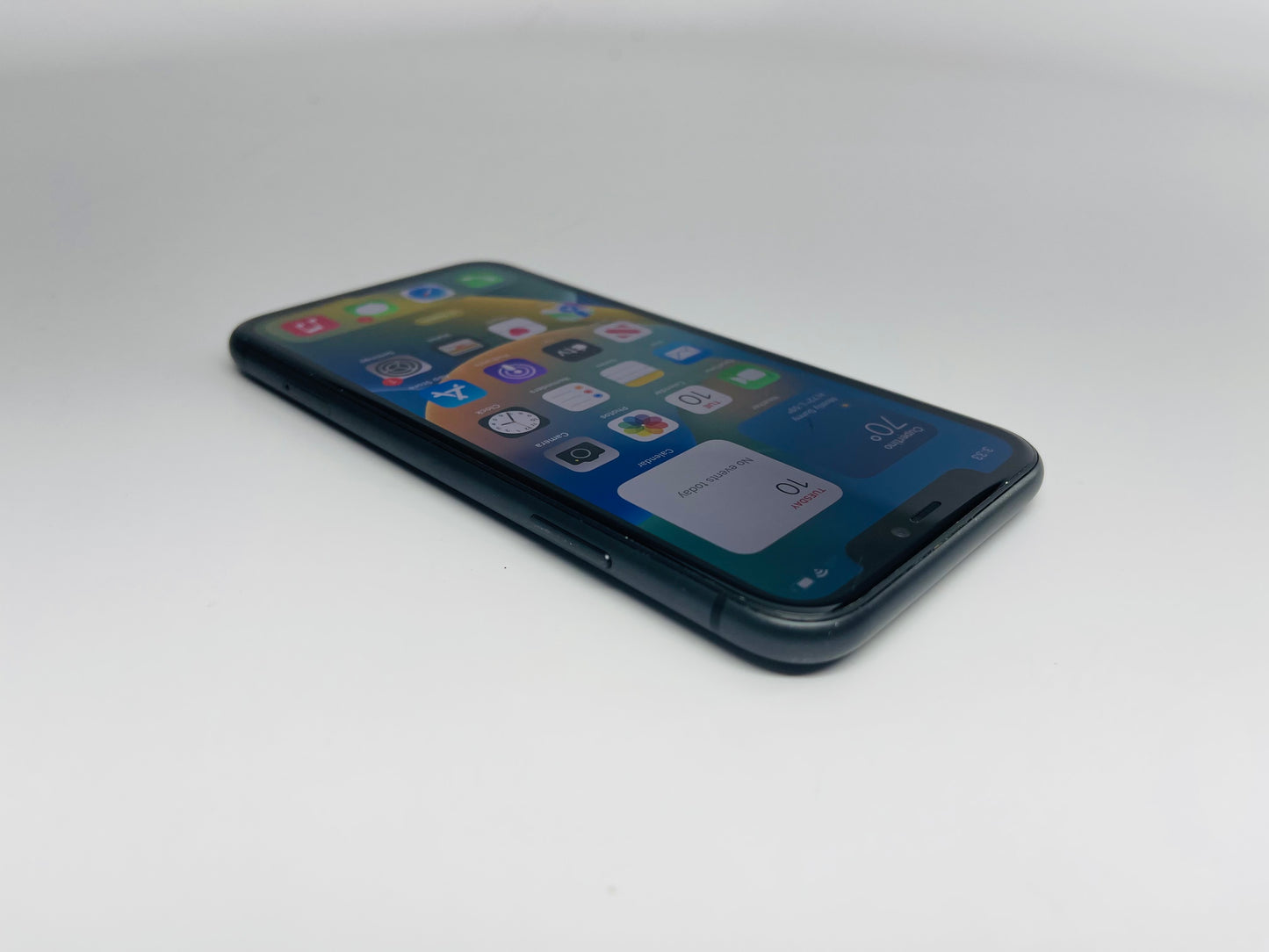 Apple iPhone 11 GSM/CDMA Unlocked 256 GB "Black"