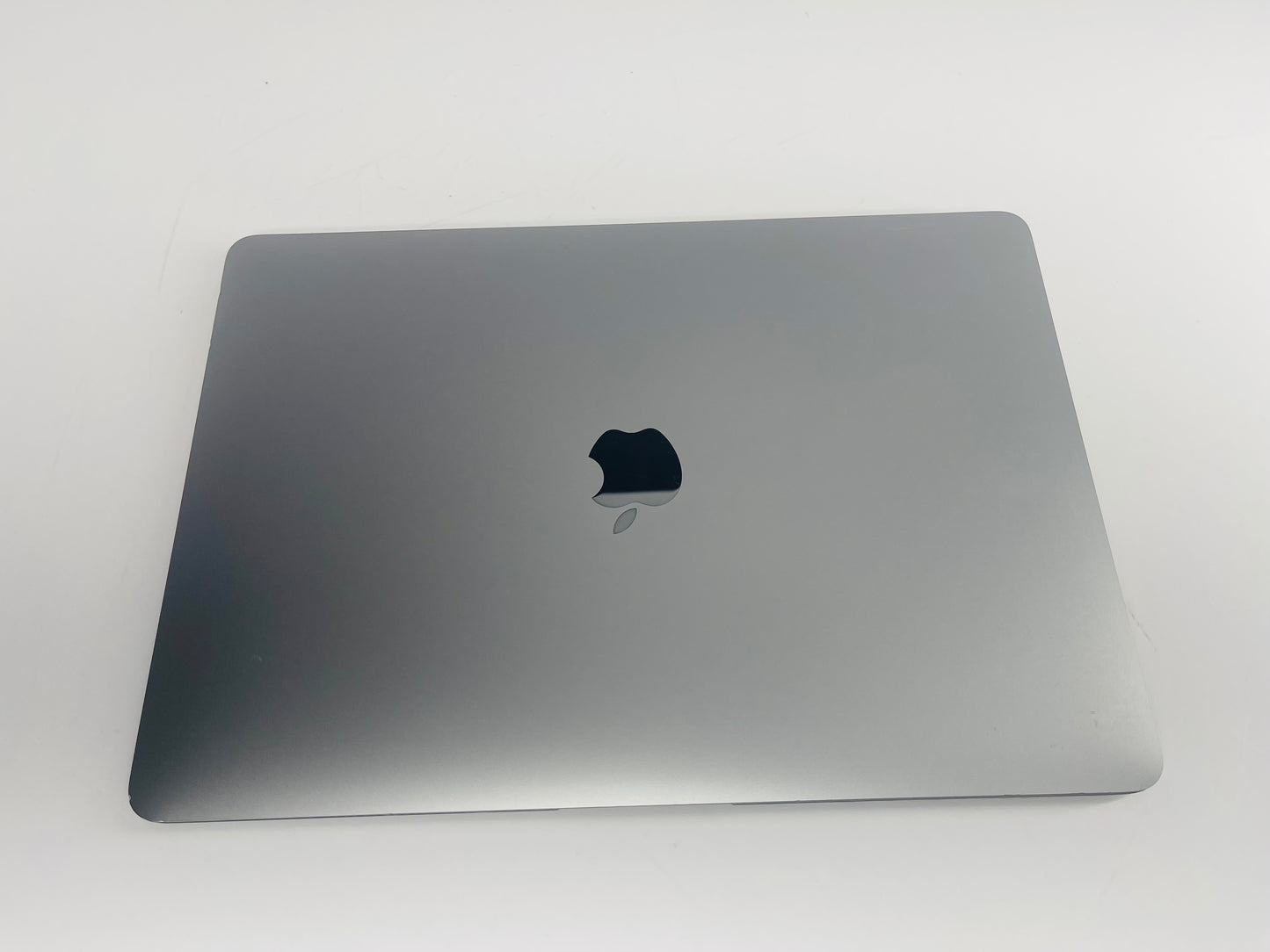 Apple 2018 MacBook Air 13" 1.6 GHz Dual Core i5 8GB Ram 128GB SSD Iris 617