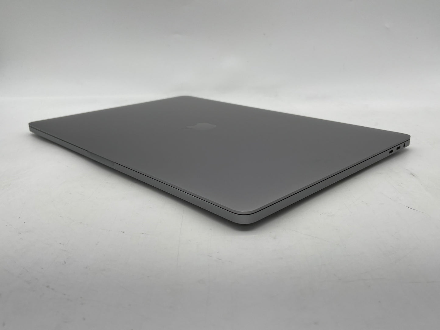 Apple 2019 16" MacBook Pro 2.4GHz 8-Core i9 32GB 2TB SSD RP5500M - Reboot Issue