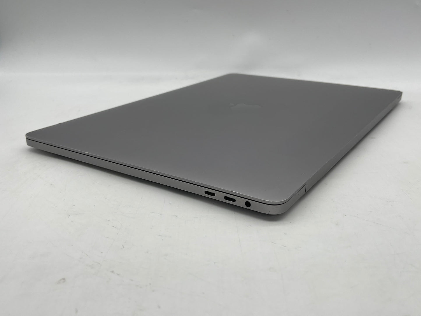 Apple 2019 16" MacBook Pro 2.3GHz 8-Core i9 32GB 1TB SSD RP5500M 4GB - Good