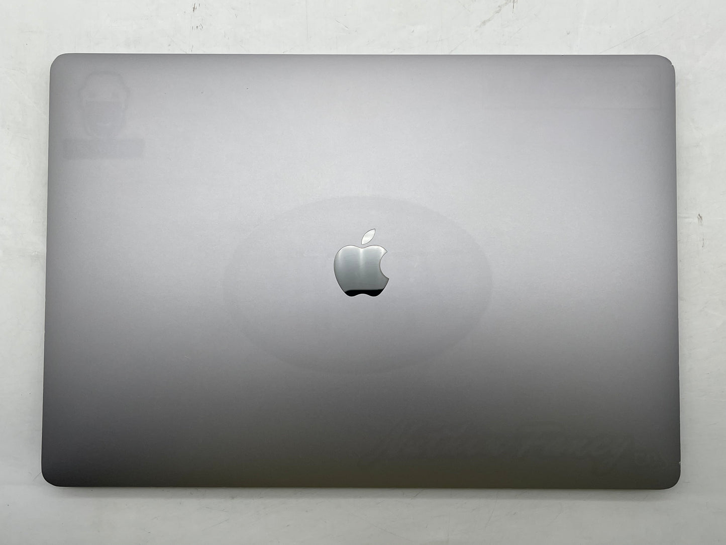 Apple 2019 16" MacBook Pro 2.6GHz i7 16GB RAM 512GB SSD RP5300M 4GB - Good