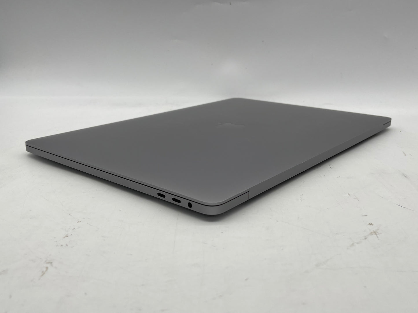 Apple 2019 16" MacBook Pro 2.3GHz 8-Core i9 32GB 1TB SSD RP5500M - (No touch ID)