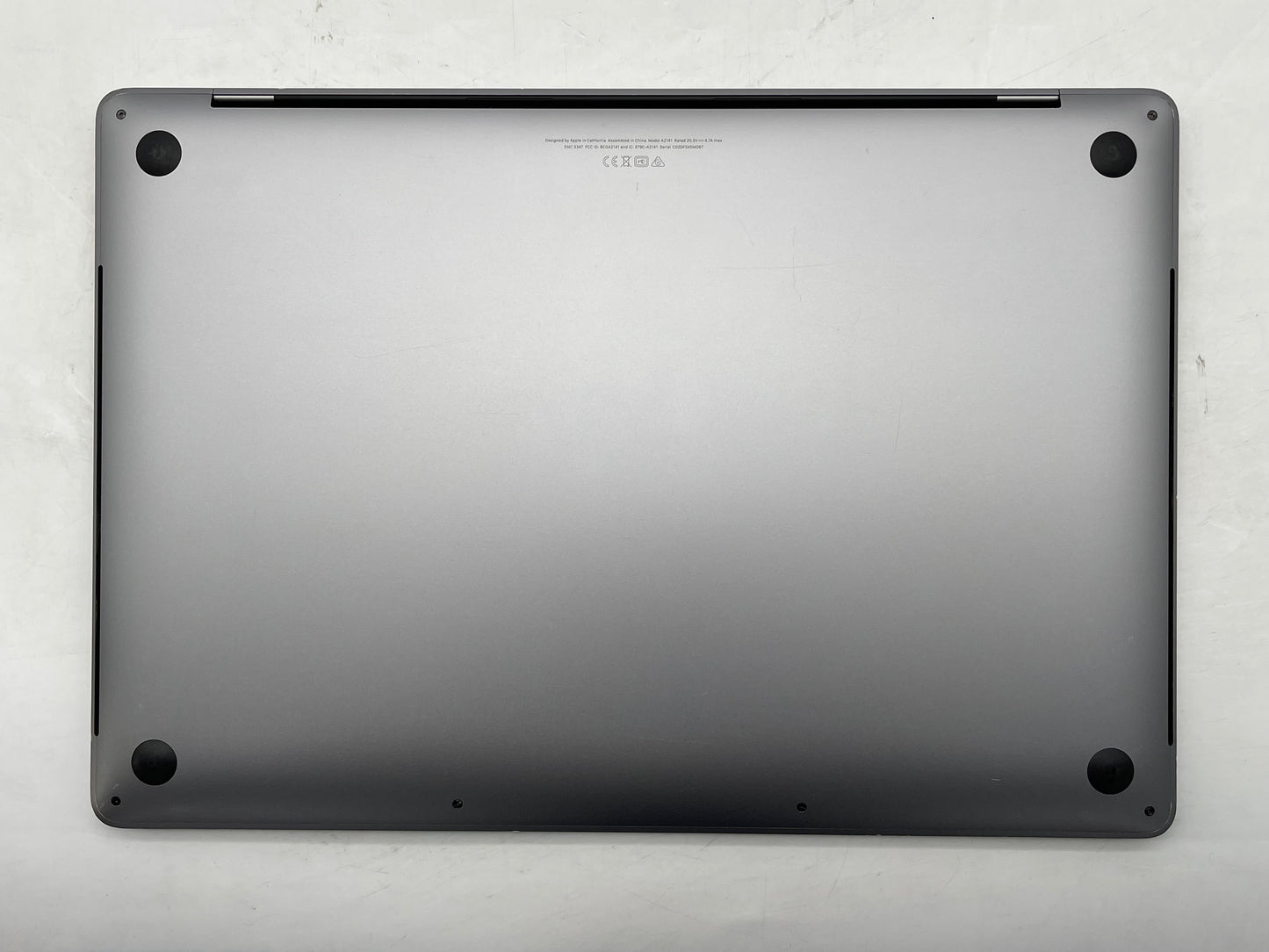 Apple 2019 16" MacBook Pro 2.3GHz 8-Core i9 32GB 1TB SSD RP5500M - (No touch ID)