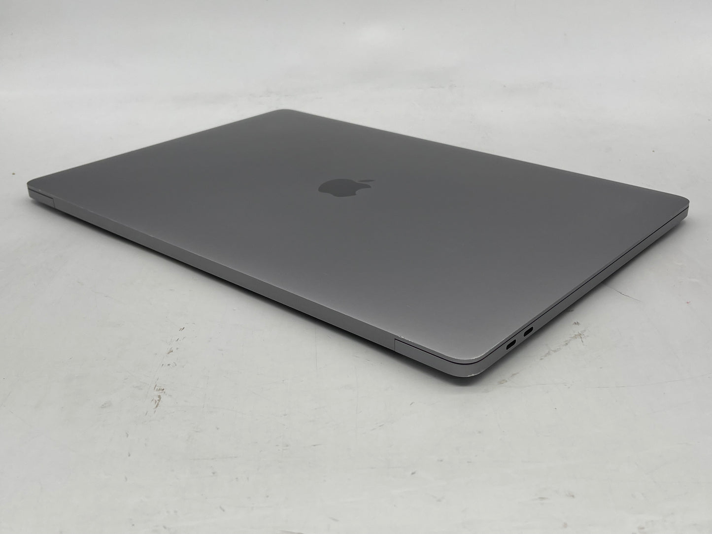 Apple 2019 16" MacBook Pro 2.6GHz i7 16GB RAM 512GB SSD RP5300M 4GB - Good