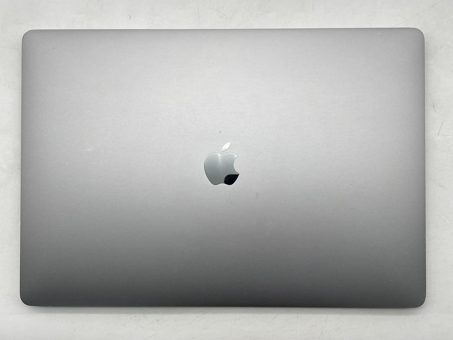 Apple 2019 16" MacBook Pro 2.6GHz i7 16GB RAM 512GB SSD RP5300M 4GB - Good