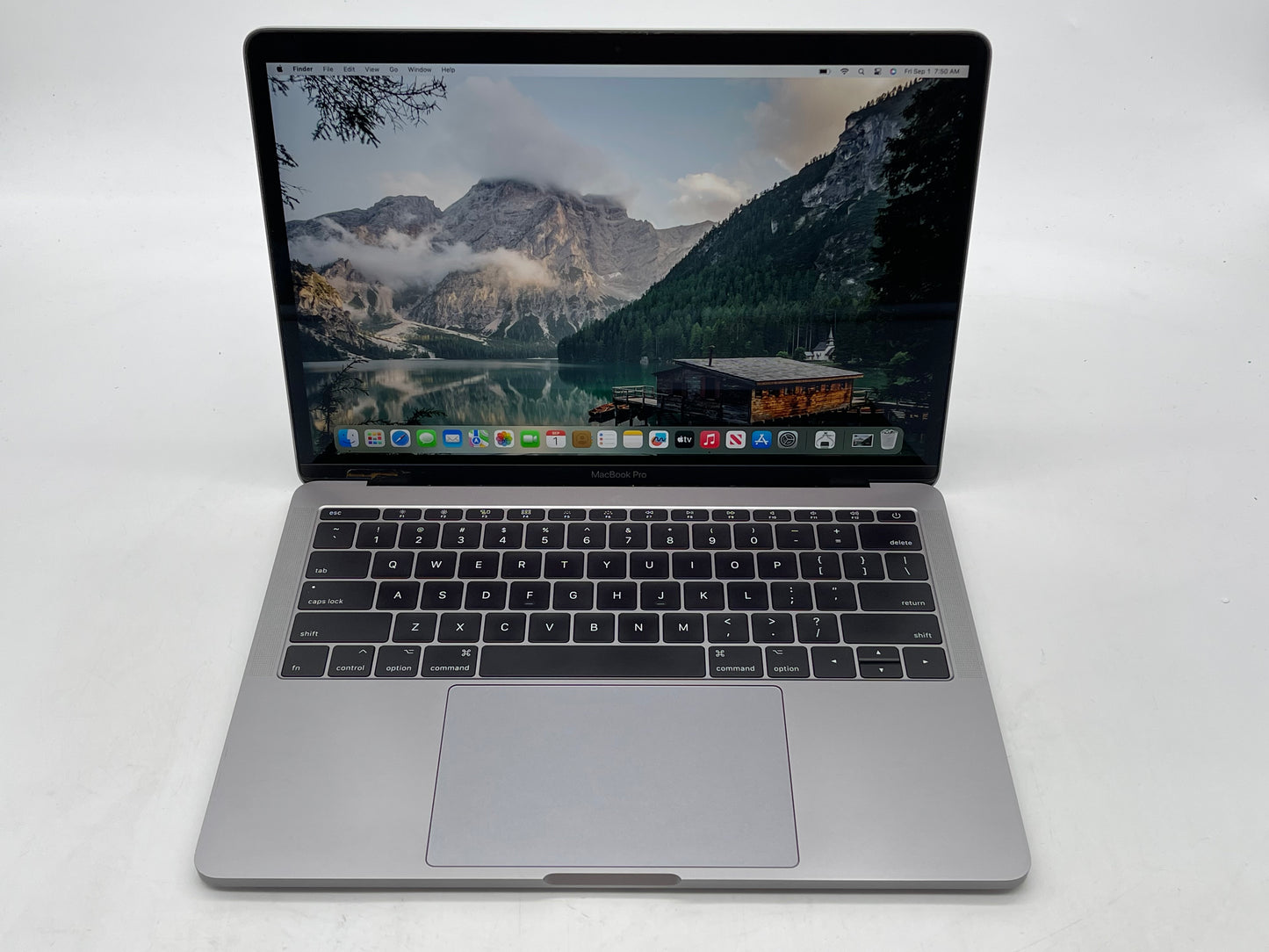 Apple 2017 MacBook Pro 13 in 2.3GHz Dual-Core i5 16GB RAM 128GB SSD IIPG640-Good