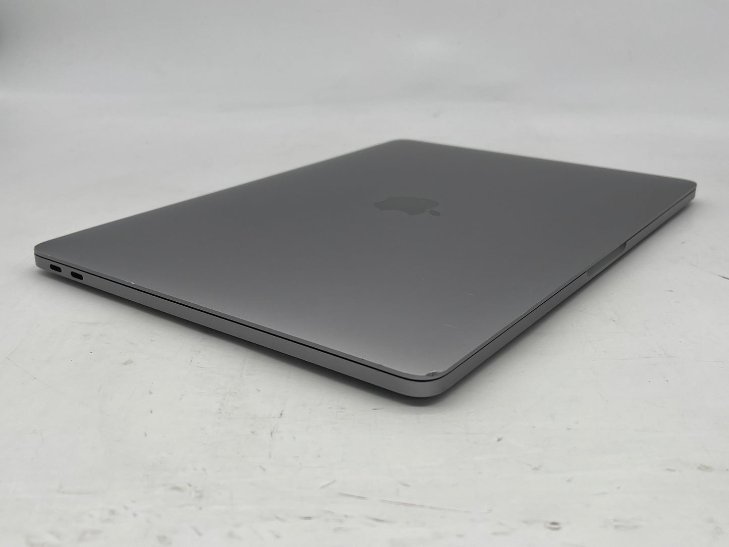 Apple 2017 MacBook Pro 13 in 2.3GHz Dual-Core i5 16GB RAM 128GB SSD IIPG640-Good