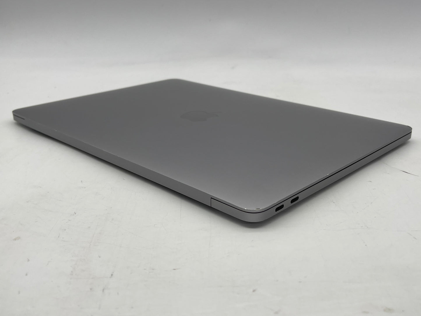 Apple 2017 MacBook Pro 13 in 2.3GHz Dual-Core i5 16GB RAM 128GB SSD IIPG640-Good