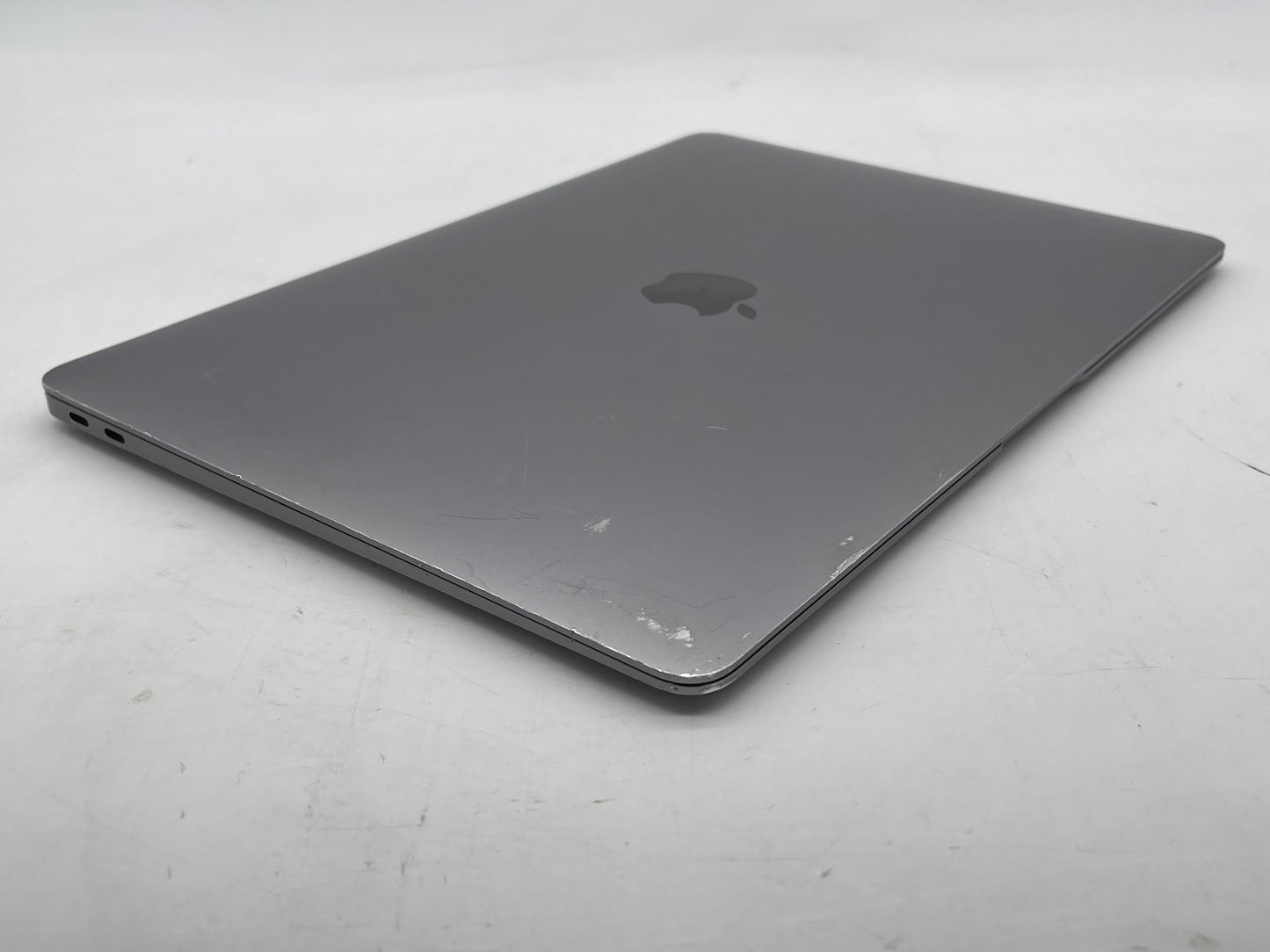 Apple 2018 MacBook Air 13 in 1.6GHz Dual-Core i5 8GB RAM 128GB SSD - Very Good