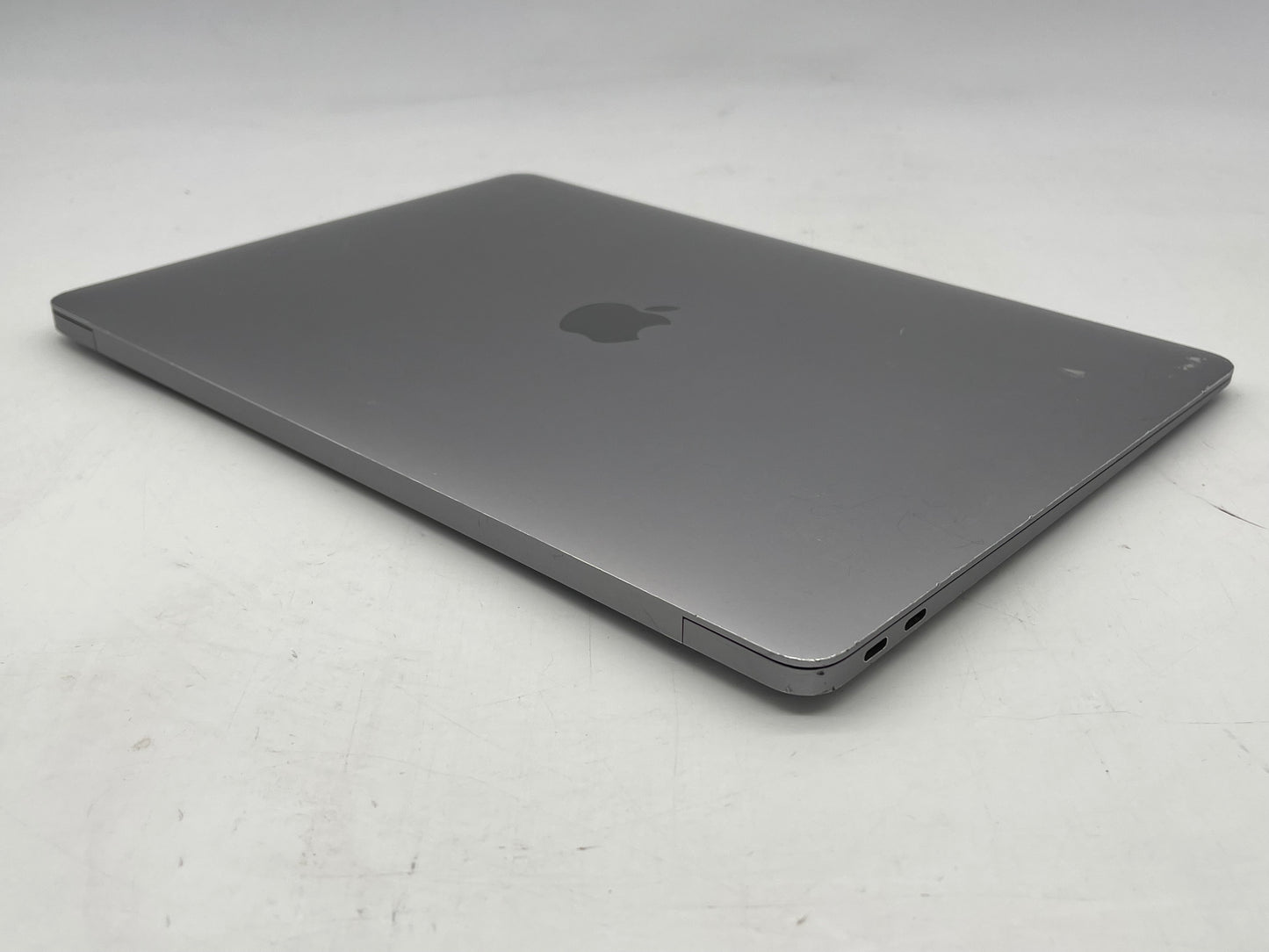 Apple 2018 MacBook Air 13 in 1.6GHz Dual-Core i5 8GB RAM 128GB SSD - Very Good