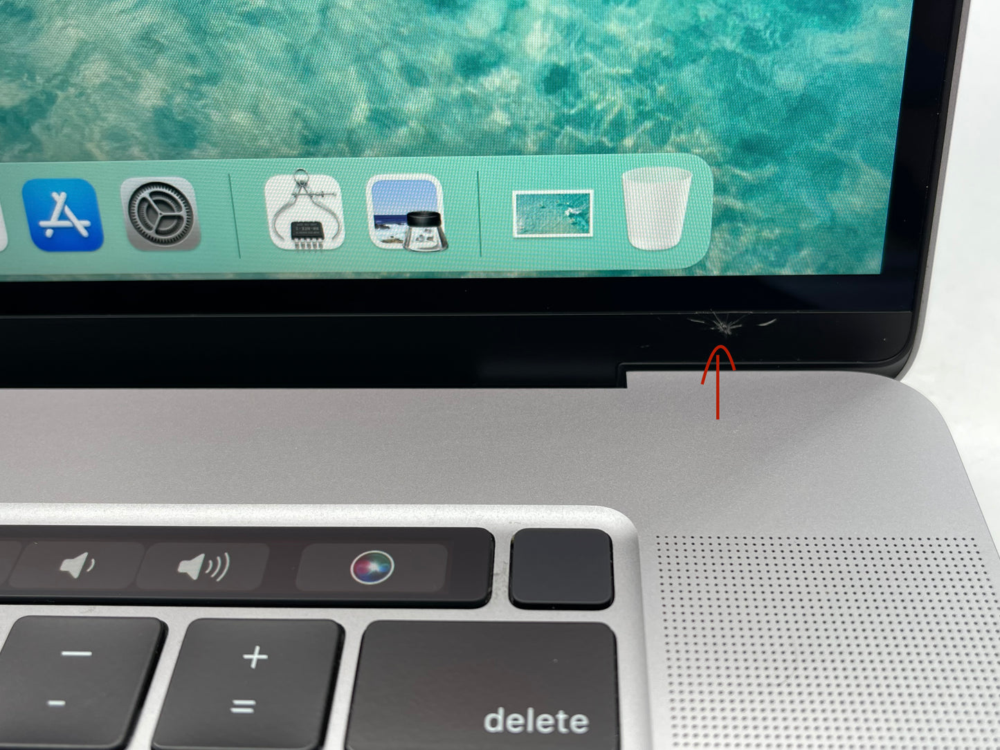 Apple 2019 16" MacBook Pro 2.6GHz 6-Core i7 32GB 512GB SSD RP5300M - Good