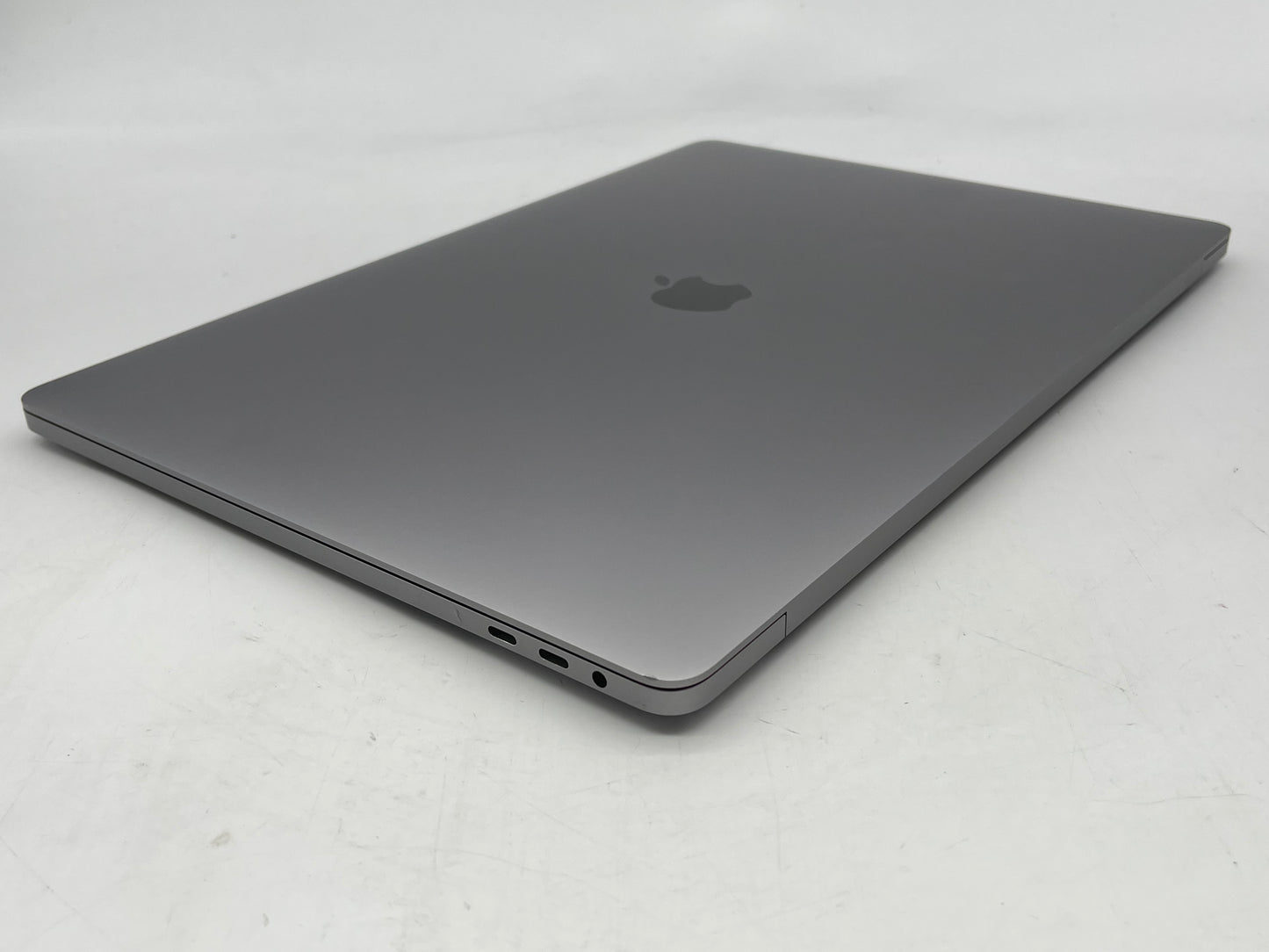 Apple 2019 16" MacBook Pro 2.6GHz 6-Core i7 32GB 512GB SSD RP5300M - Good