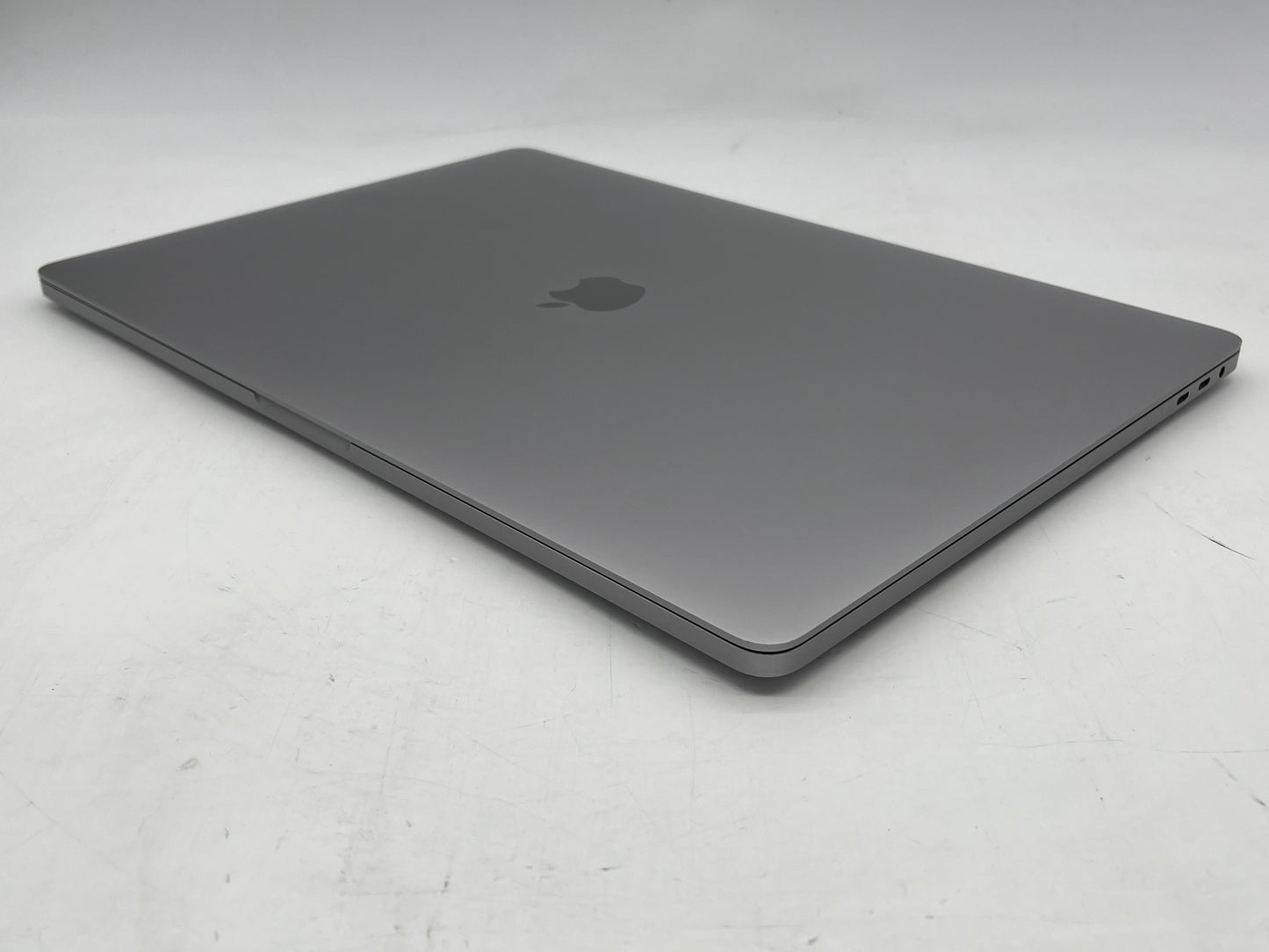 Apple 2019 16" MacBook Pro 2.6GHz 6-Core i7 32GB 512GB SSD RP5300M - Good