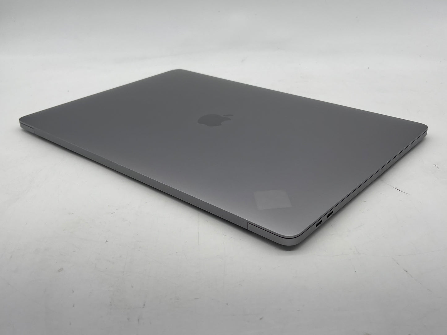 Apple 2016 MacBook Pro 15" 2.7GHz i7 16GB RAM 512GB SSD RP455- Good