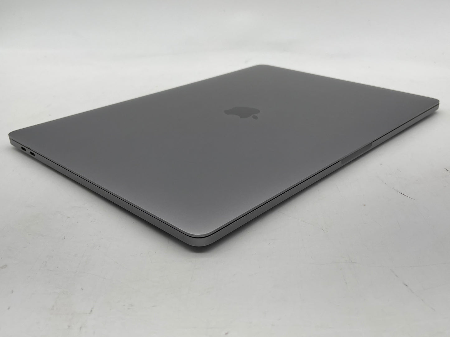 Apple 2018 MacBook Pro 15" TB 2.6GHz i7 16GB RAM 512GB SSD RP560X 4GB -Very good