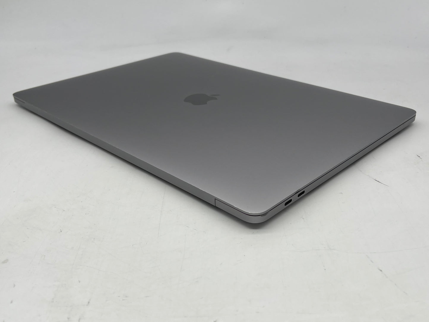 Apple 2018 MacBook Pro 15" TB 2.6GHz i7 16GB RAM 512GB SSD RP560X 4GB -Very good