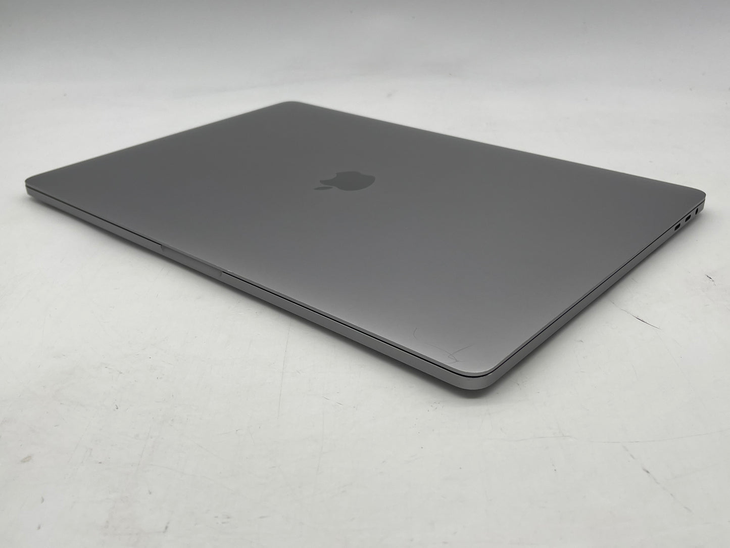 Apple 2018 MacBook Pro 15" TB 2.6GHz i7 16GB RAM 512GB SSD RP560X 4GB -Very good