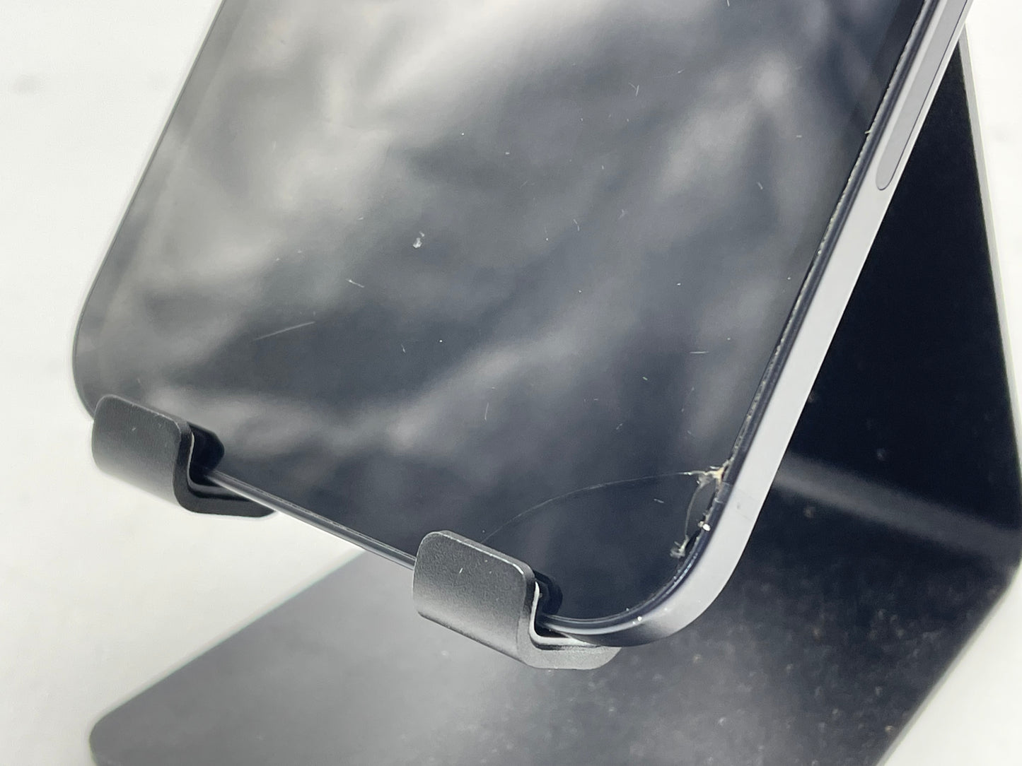 Apple iPhone 12 GSM/CDMA Unlocked 64GB A2172 "Black" - READ