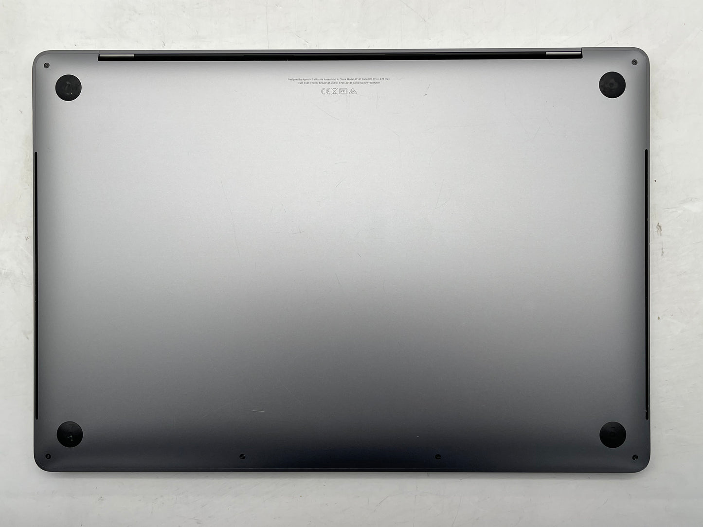 Apple 2019 16" MacBook Pro 2.6GHz i7 16GB RAM 512GB SSD RP5300M 4GB - Very Good