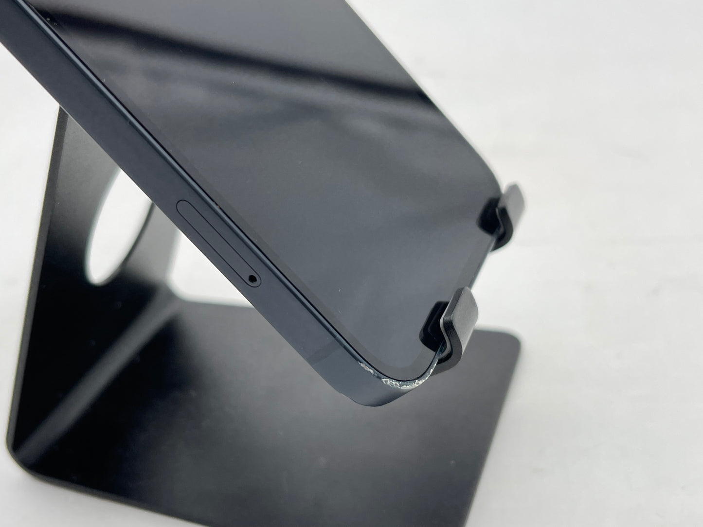 Apple iPhone 13 GSM/CDMA Unlocked 256GB A2482 "Product Red" - Very Good