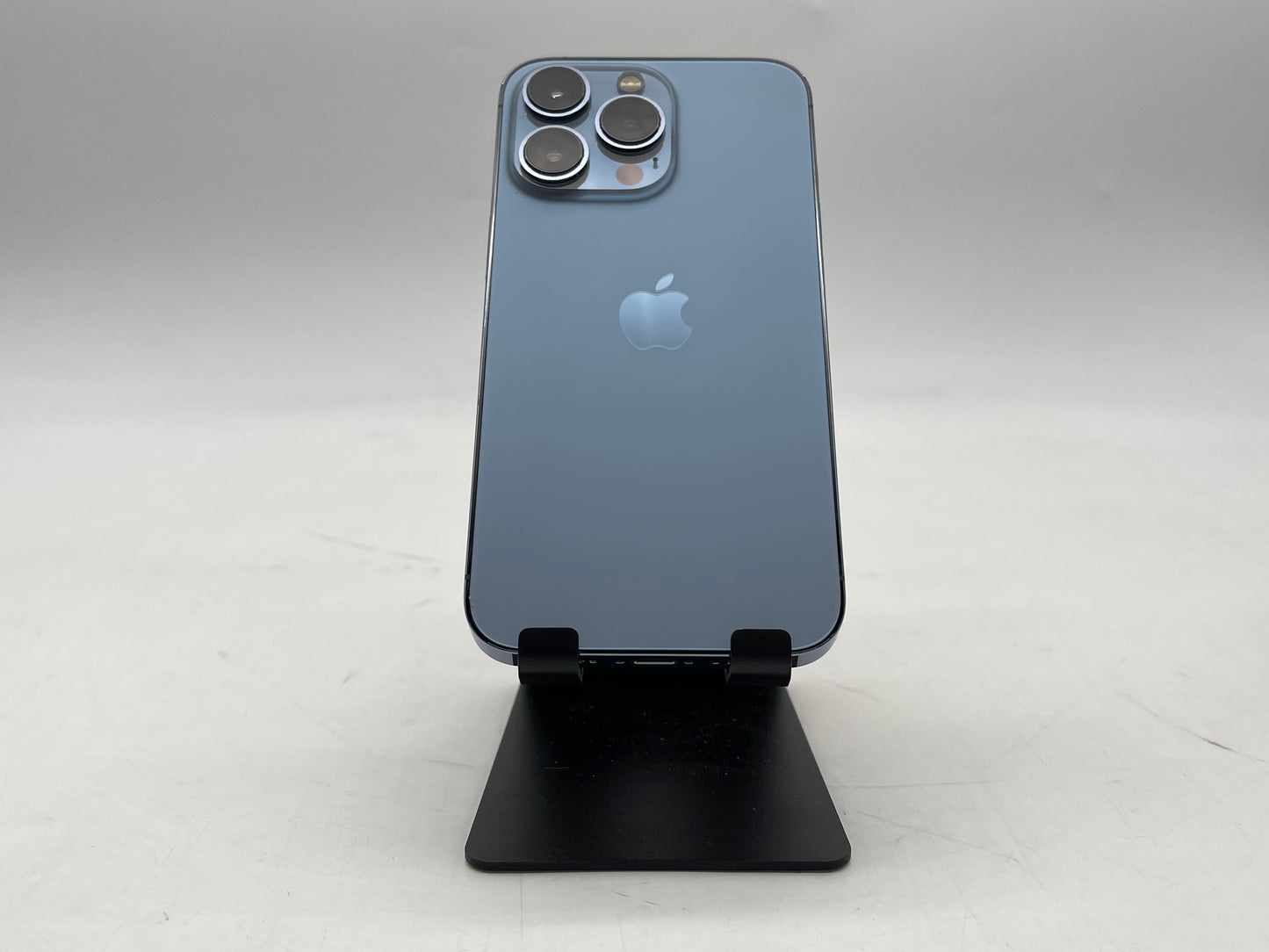 Apple iPhone 13 Pro GSM/CDMA Unlocked 256GB (Sierra Blue) A2483 - Excellent