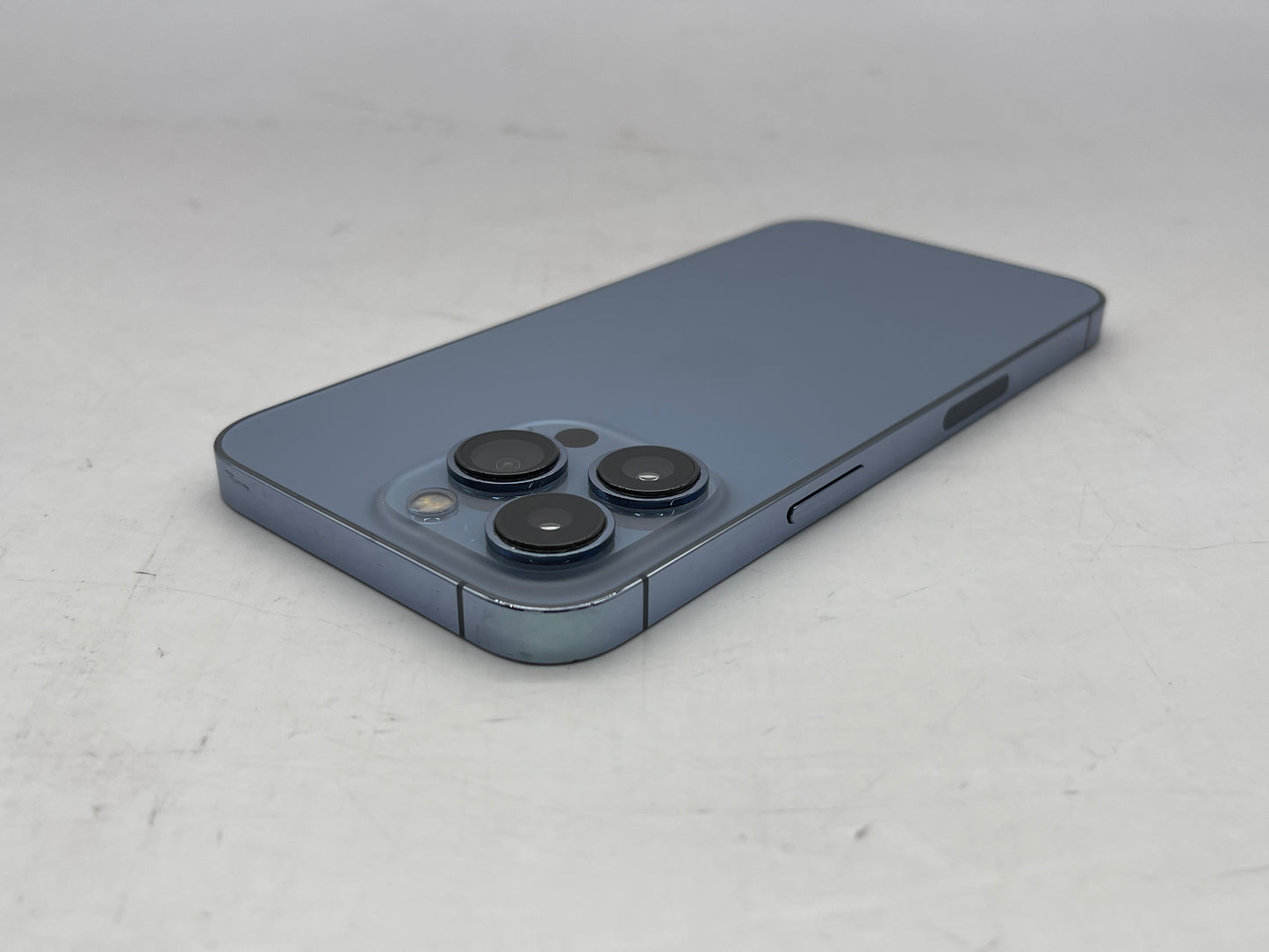 Apple iPhone 13 Pro GSM/CDMA Unlocked 256GB (Sierra Blue) A2483 - Excellent