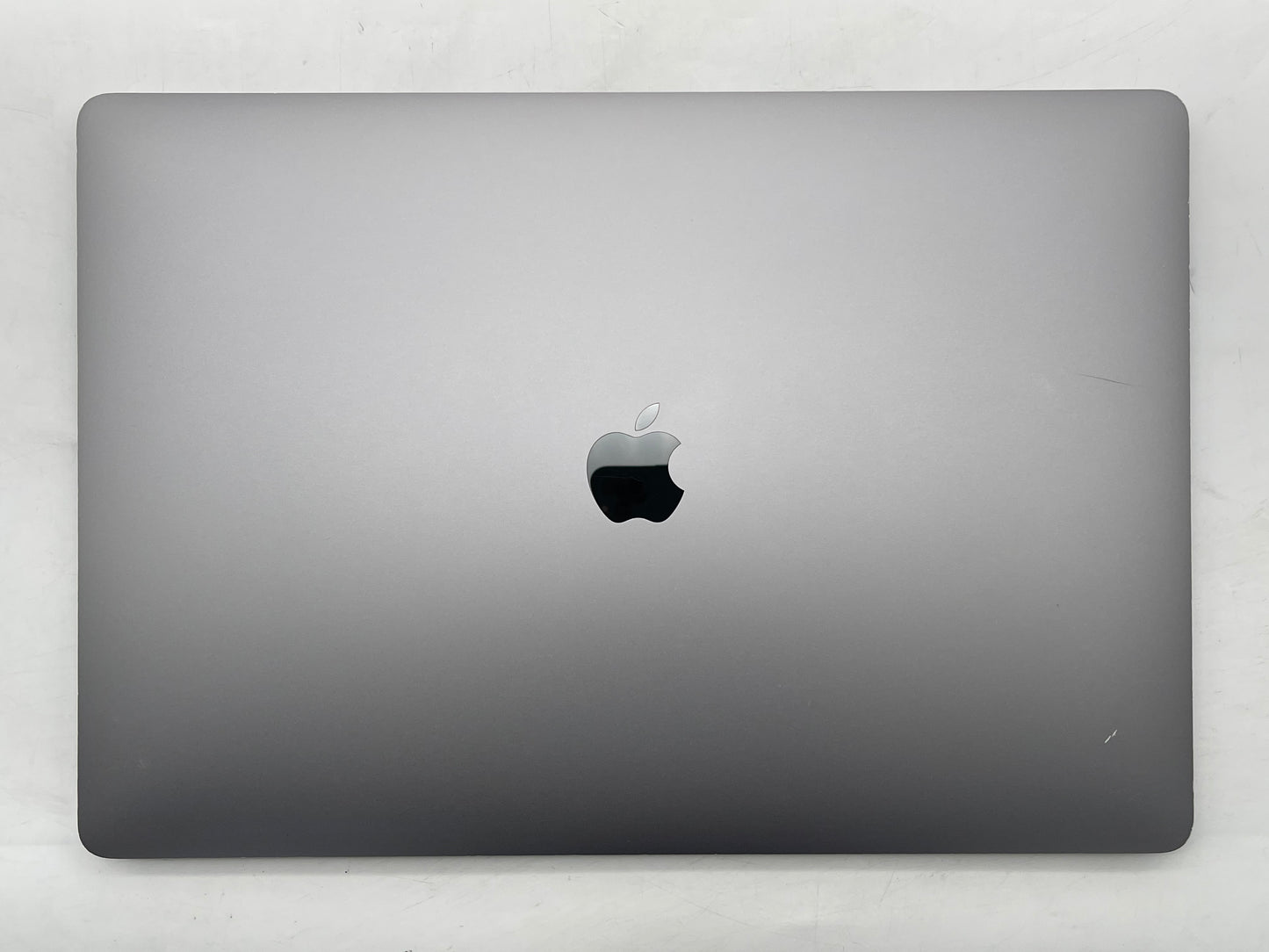 Apple 2019 16" MacBook Pro 2.6GHz i7 16GB RAM 512GB SSD RP5300M 4GB - Very Good