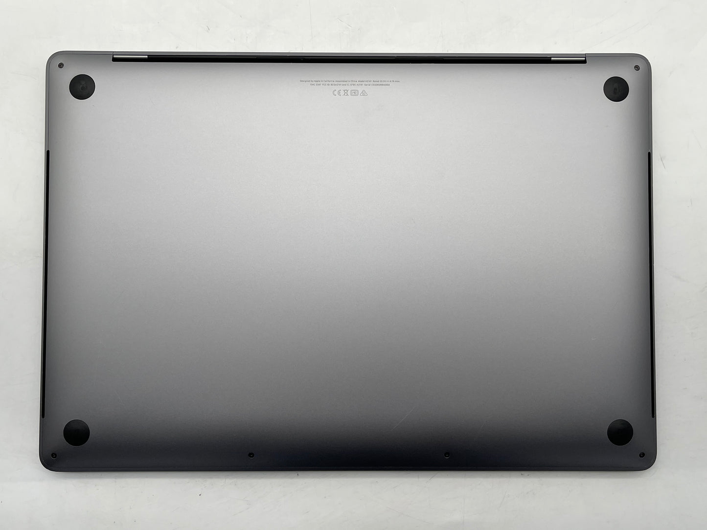 Apple 2019 16" MacBook Pro 2.6GHz i7 16GB RAM 512GB SSD RP5300M 4GB - Very Good