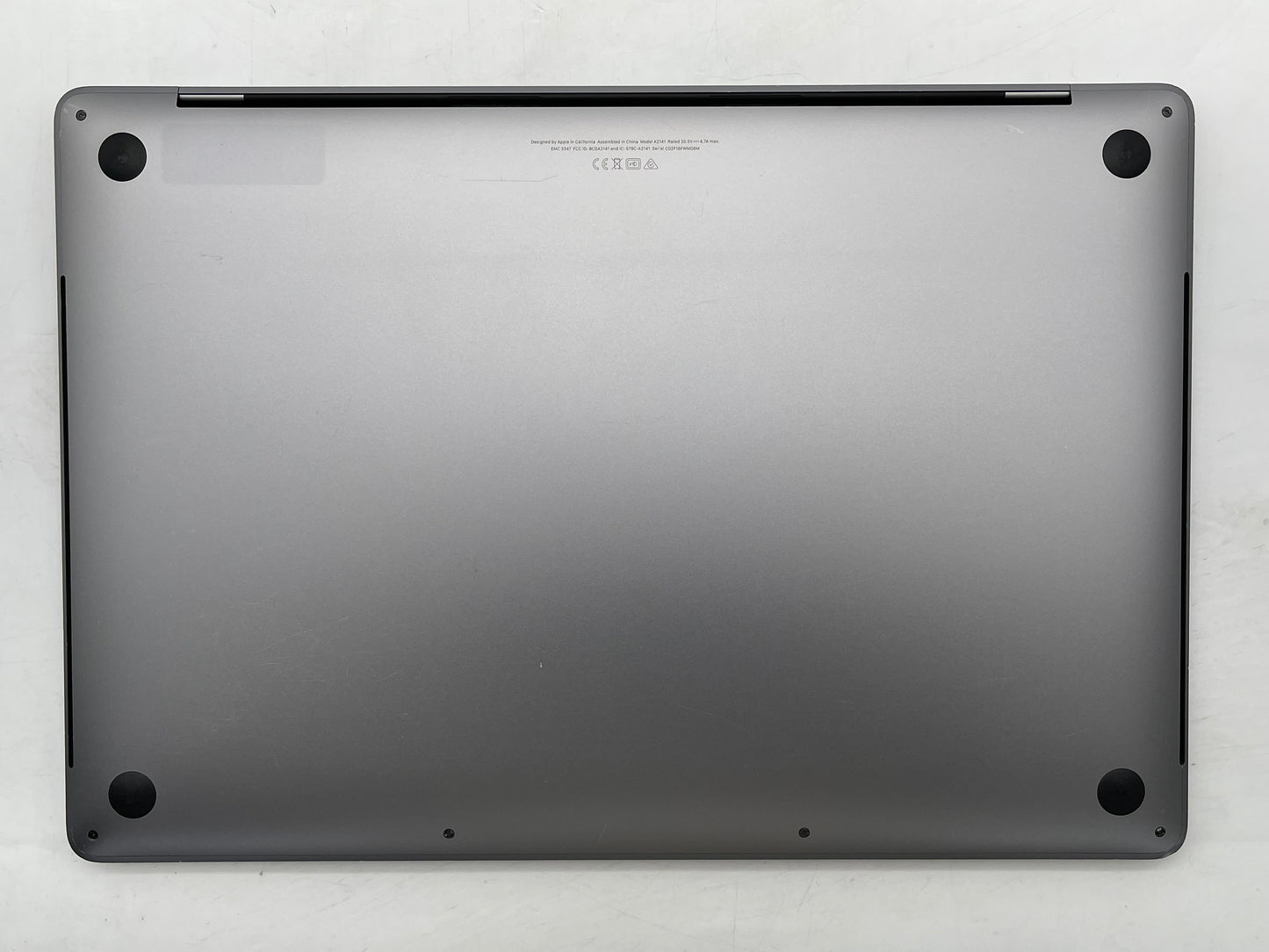 Apple 2019 16" MacBook Pro 2.6GHz i7 16GB RAM 512GB SSD RP5300M 4GB - Very Good