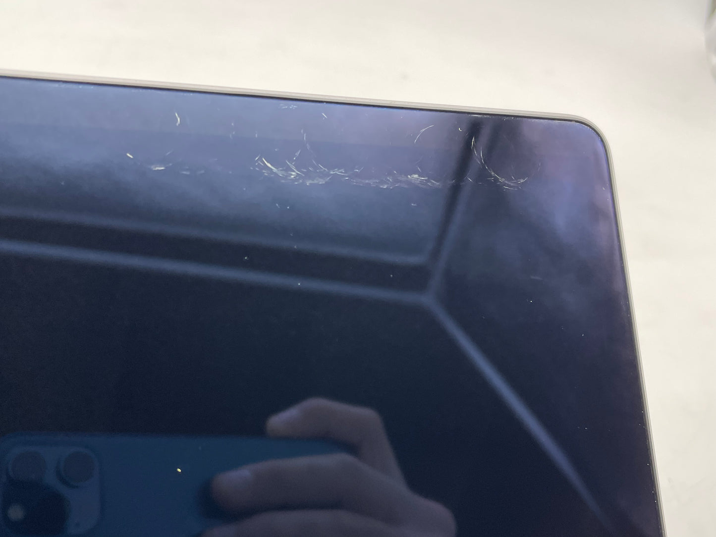 Apple 2019 16" MacBook Pro 2.4GHz 8-Core i9 16GB RAM 512GB SSD RP5300M-Very Good