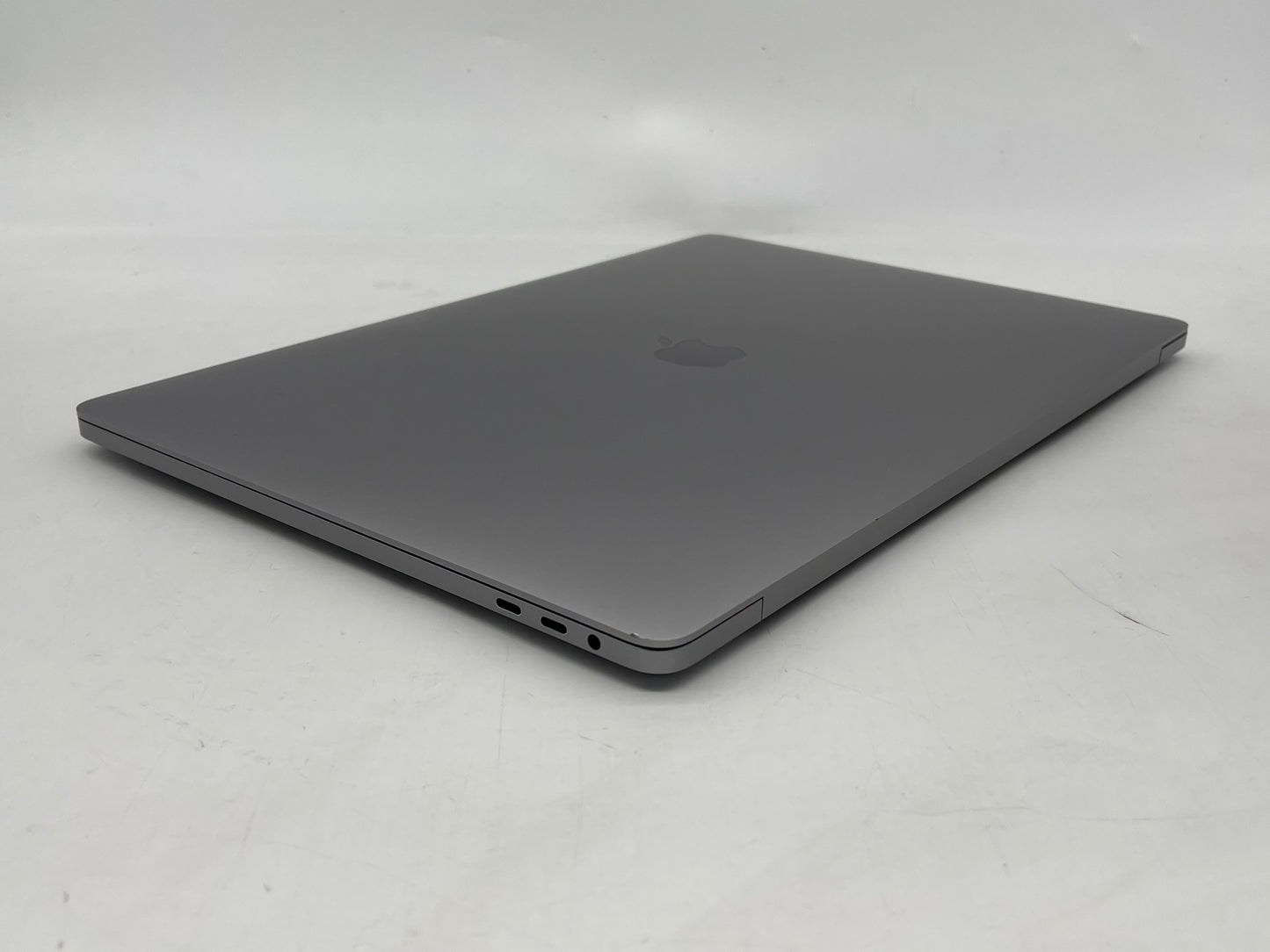 Apple 2019 16" MacBook Pro 2.4GHz 8-Core i9 16GB RAM 512GB SSD RP5300M-Very Good