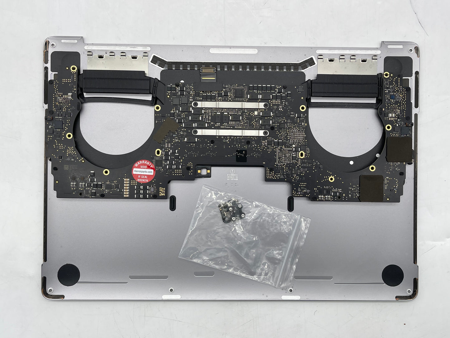 A1989 Apple 2018 MacBook Pro 13" Logic Board 2.7GHz i7 16GB RAM 512GB + Touch ID