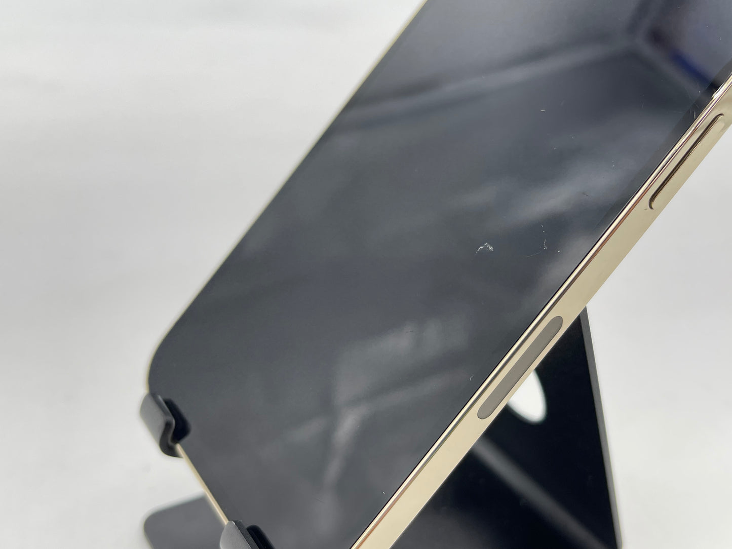 Apple iPhone 13 Pro GSM/CDMA Unlocked 256GB (Gold) A2483 - Very Good