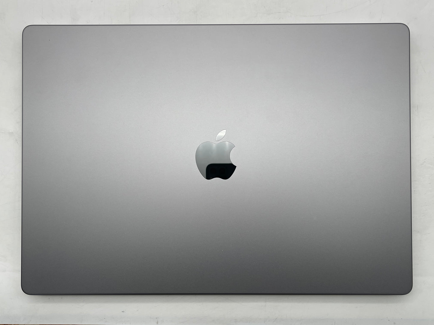 Apple 2021 MacBook Pro 16" M1 Pro (16-Core GPU) 32GB RAM 512GB SSD AC+-Very Good