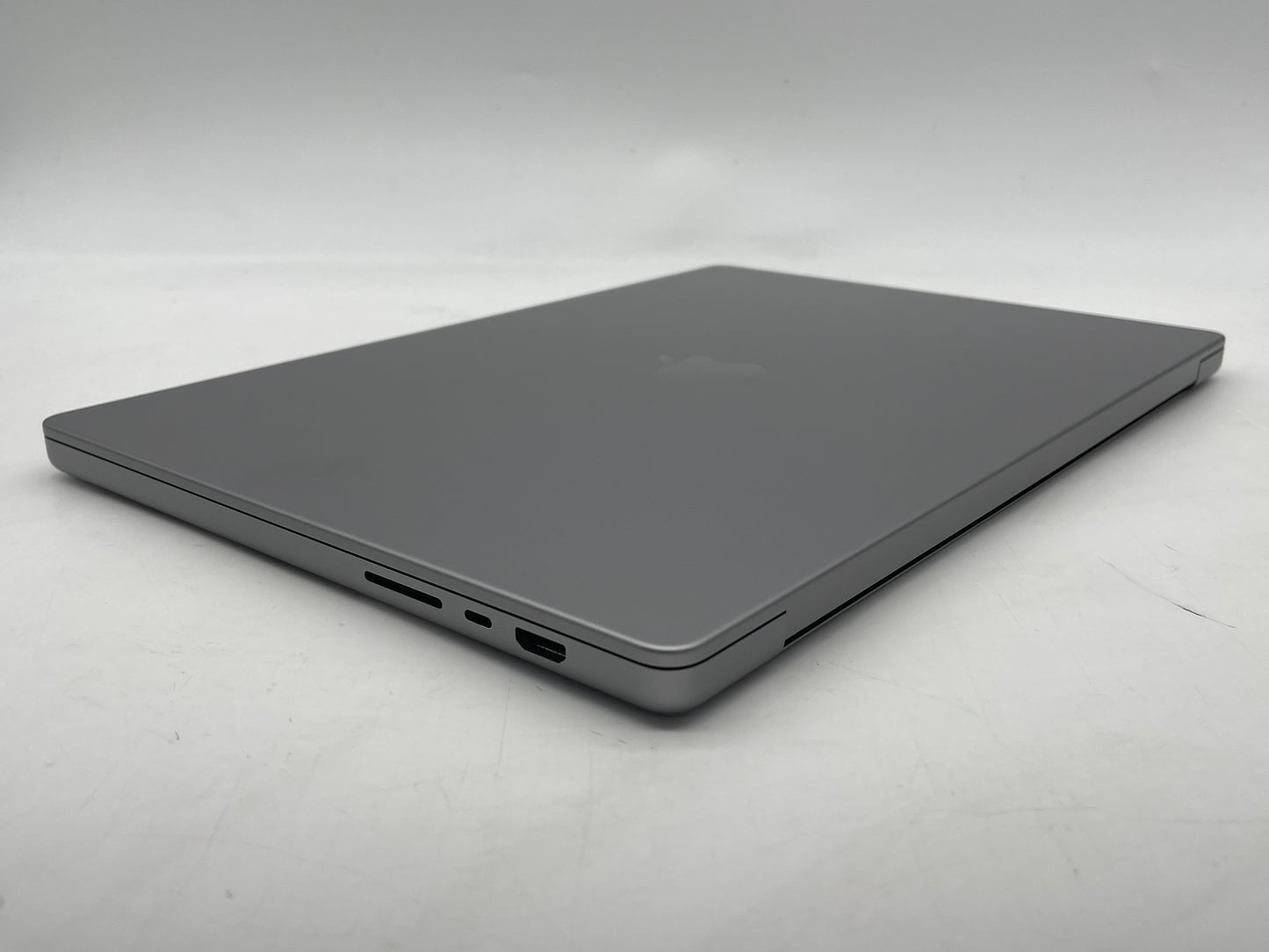 Apple 2021 MacBook Pro 16" M1 Pro (16-Core GPU) 32GB RAM 512GB SSD AC+-Very Good