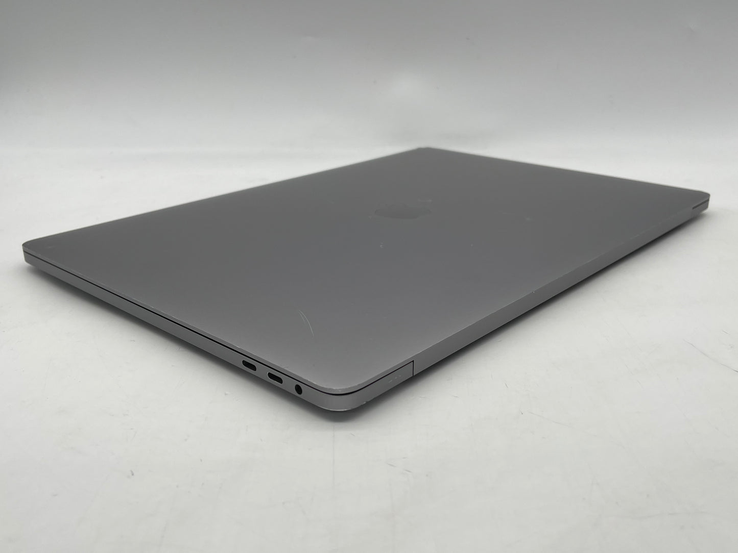 Apple 2019 16" MacBook Pro 2.6GHz i7 16GB RAM 512GB SSD RP5300M 4GB - Good