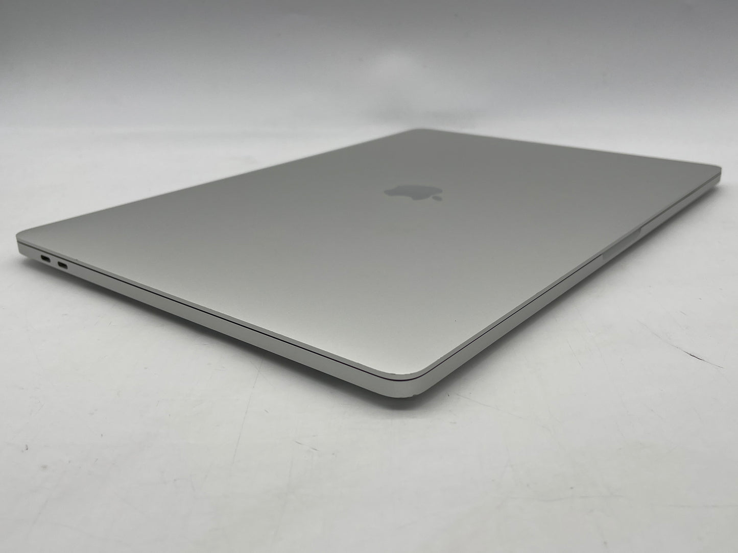 Apple 2019 16" MacBook Pro 2.4GHz 8-Core i9 32GB 1TB SSD RP5500M 8GB - Very Good