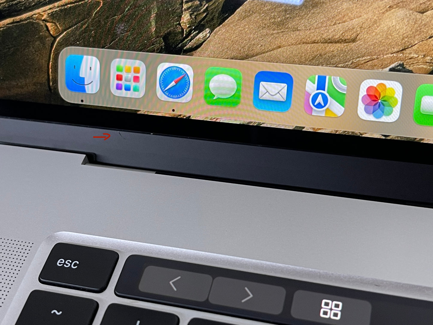 Apple 2019 16" MacBook Pro 2.6GHz 6-Core i7 32GB RAM 512GB SSD RP5300M - Good