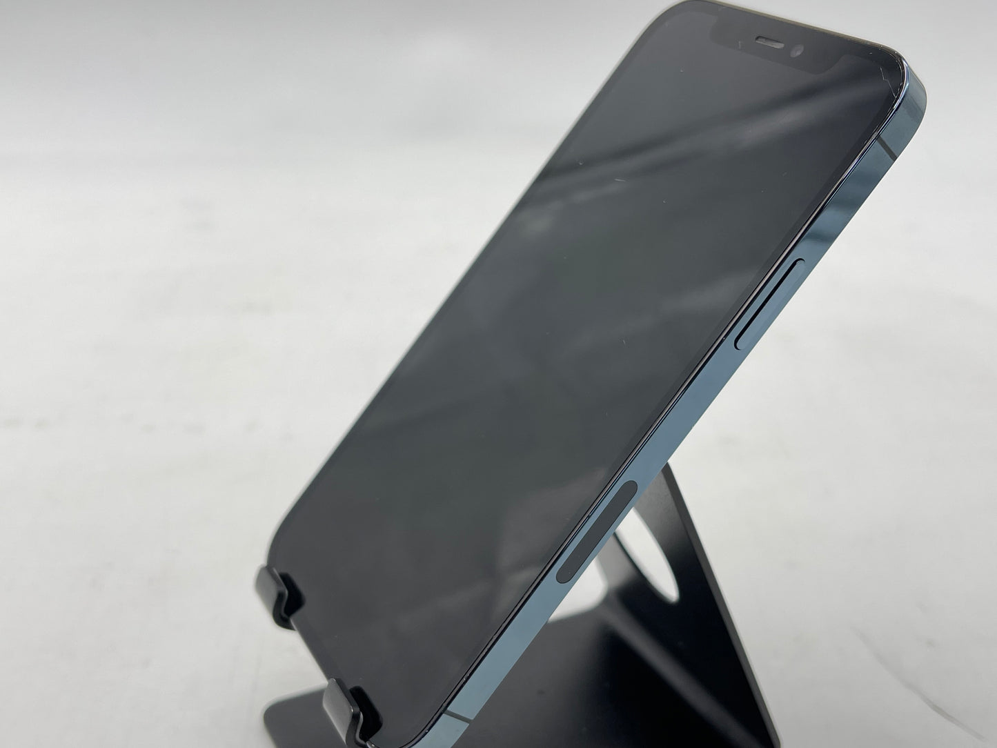 Apple iPhone 12 pro GSM/CDMA Unlocked 256GB A2341 "Blue" - Very Good