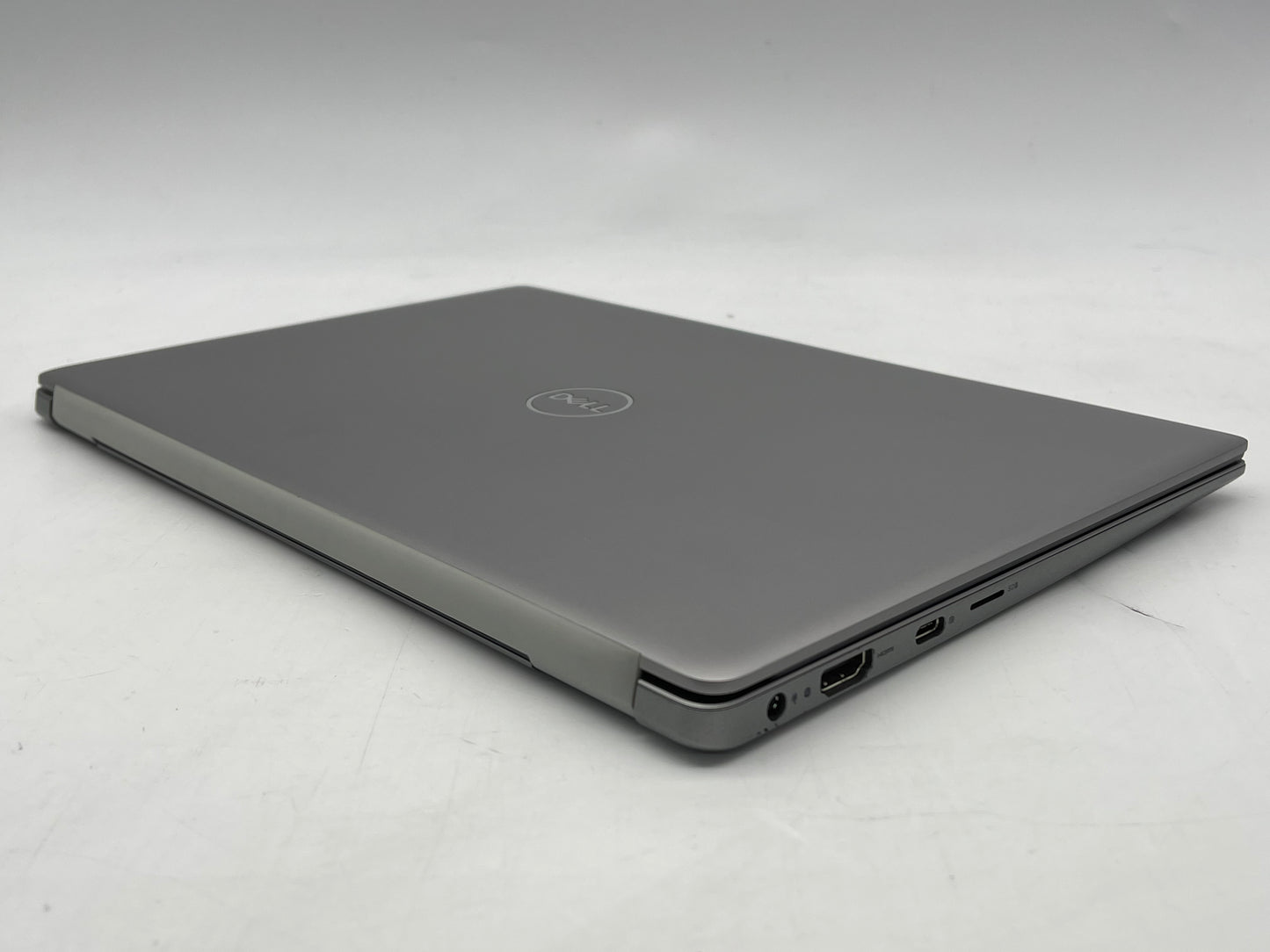 Dell 2019 Latitude 3301 1.6GHz i5-8365U 16GB RAM 256GB SSD W10 Pro - Excellent