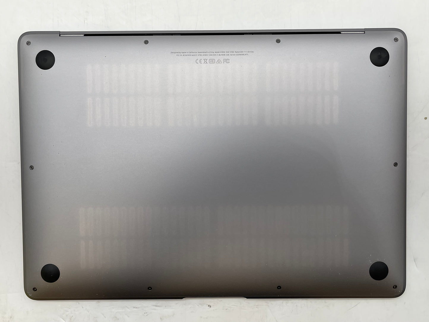 Apple 2018 MacBook Air 13 in 1.6GHz Dual-Core i5 16GB RAM 128GB SSD - Good