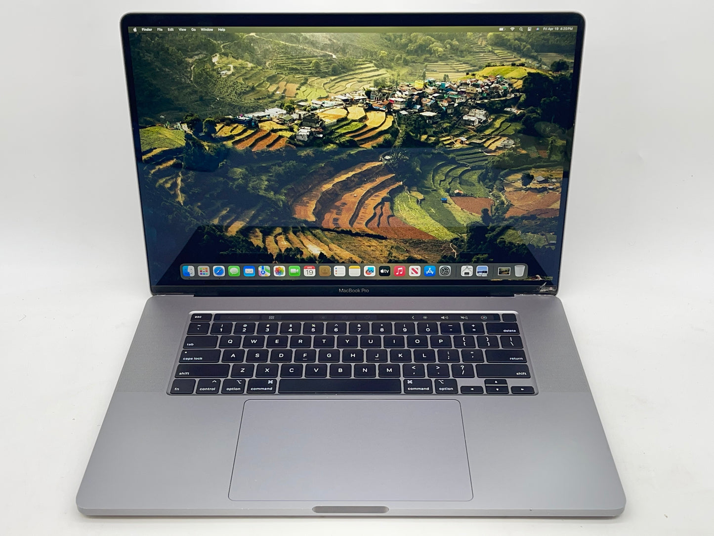 Apple 2019 16" MacBook Pro 2.4GHz 8-Core i9 64GB 1TB SSD RP5500M 8GB - READ