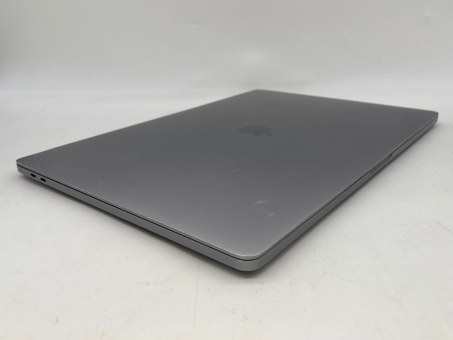 Apple 2019 16" MacBook Pro 2.4GHz 8-Core i9 64GB 1TB SSD RP5500M 8GB - READ