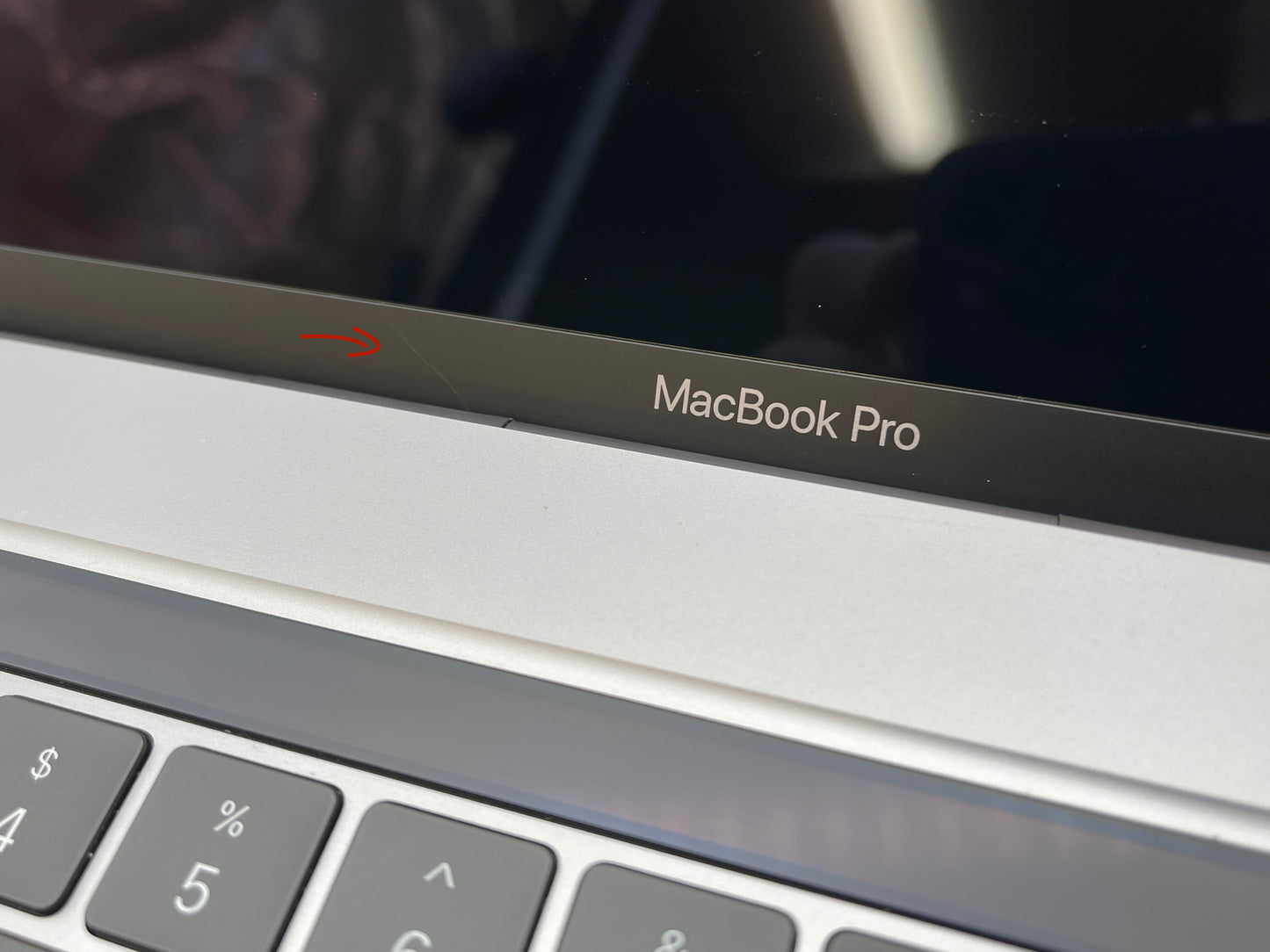 Apple 2019 16" MacBook Pro 2.6GHz i7 16GB RAM 512GB SSD RP5300M 4GB - Good